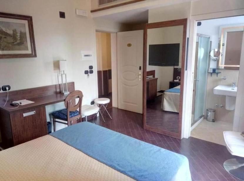 Hotel Borromeo 3*