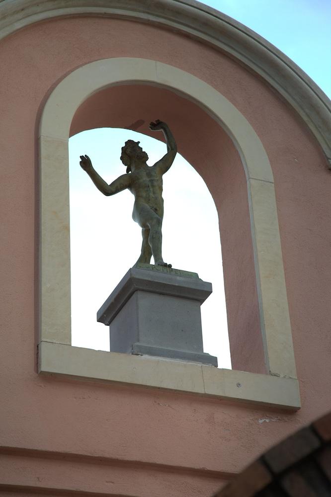Hotel Borromeo